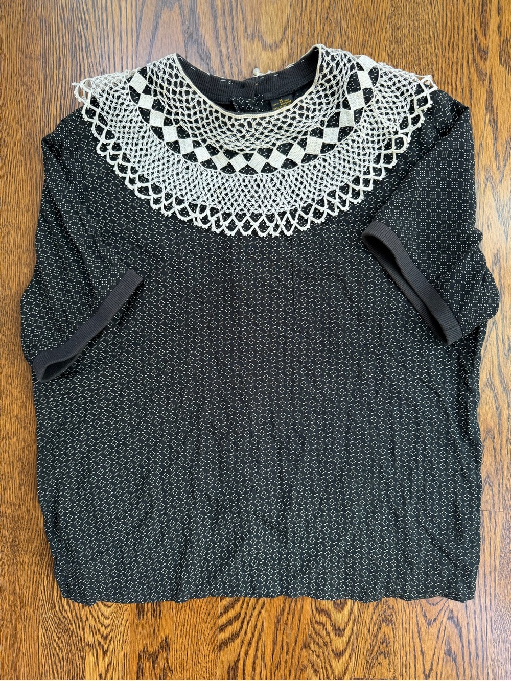 Lizsport Vintage Cottagecore Feminine Black Knit Top with Cream Crochet Collar